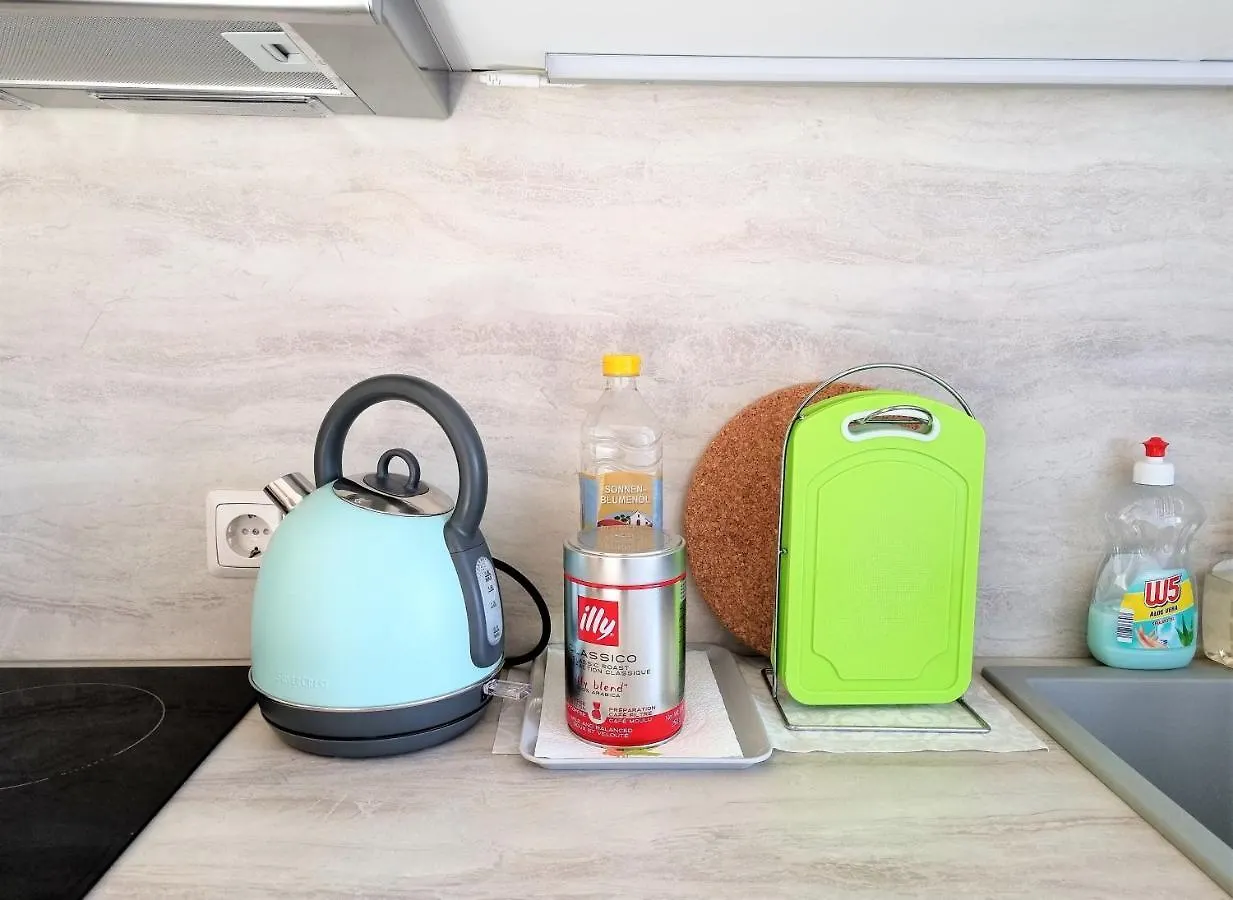 Apartment Bayreuth, Grosse Ferienwohnung Im Haus Mit Kunst, 3 Schlafzimmer, Kueche, Parkplatz Bayreuth